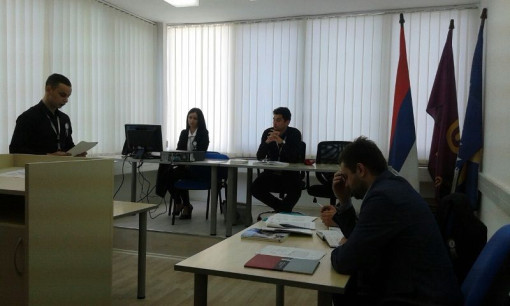 image 094664767806d1e1330b2d726dadde2c83da1d813dee9f80449e10605794dbc9 V