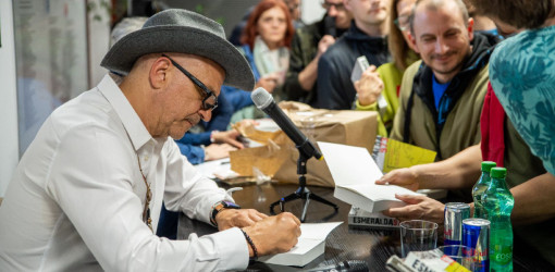 esmeralda 973 2023 41